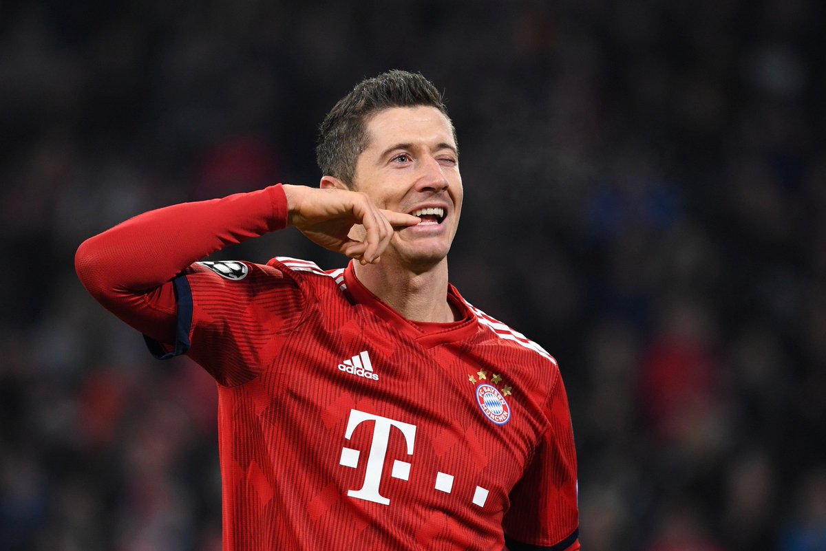 浑身浴血 笑容诡异！《零：红蝶》美女怨灵黑泽纱重介绍