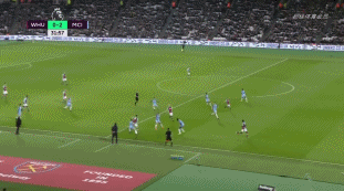 电竞选手签约国际顶级战队新闻